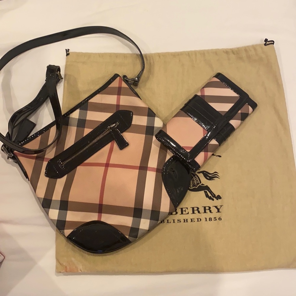 Burberry Bag and wallet set